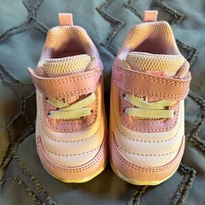 Carter’s Baby Girl Shoes. Size 3
